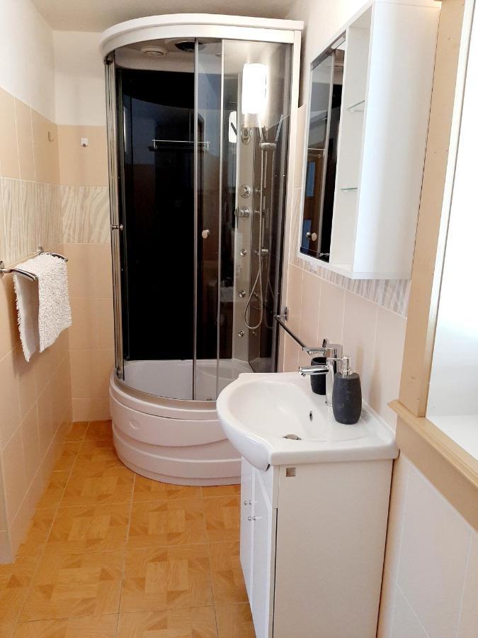 Viktoria- Neakceptujeme Mlade Partie Villa Terchova Bagian luar foto