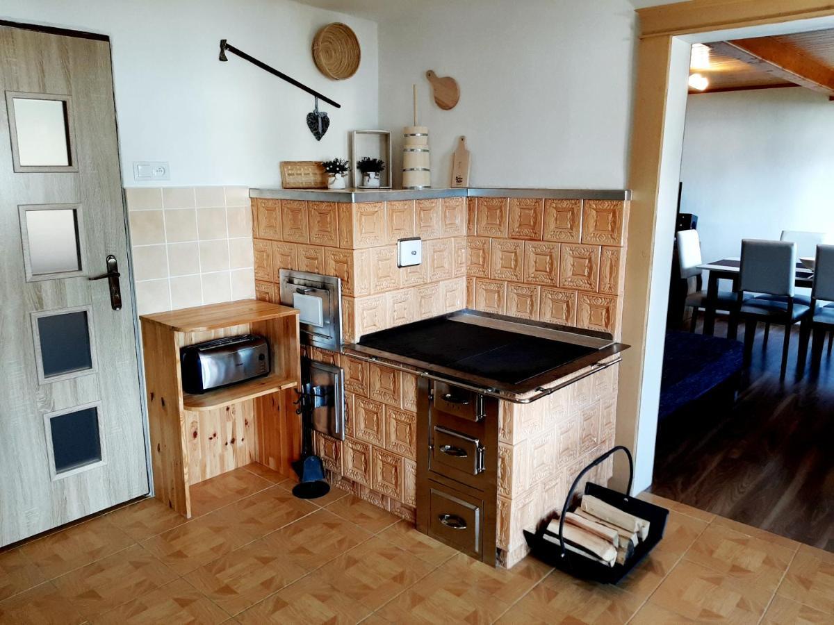 Viktoria- Neakceptujeme Mlade Partie Villa Terchova Bagian luar foto