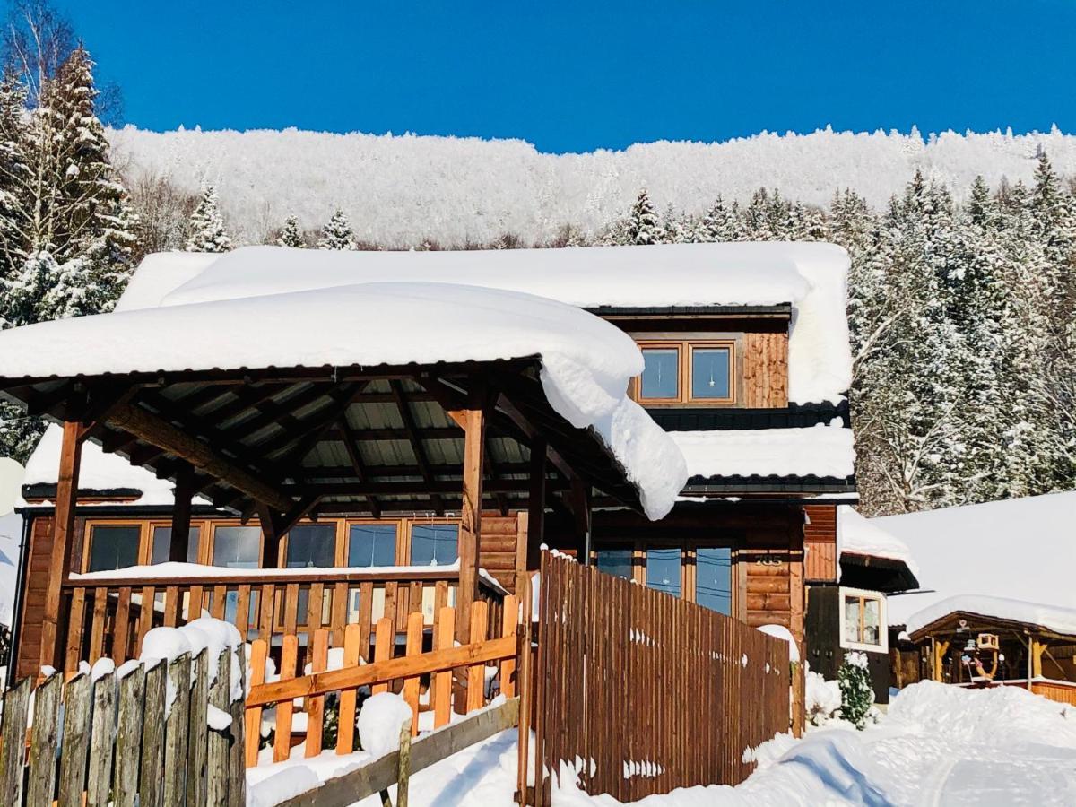 Viktoria- Neakceptujeme Mlade Partie Villa Terchova Bagian luar foto